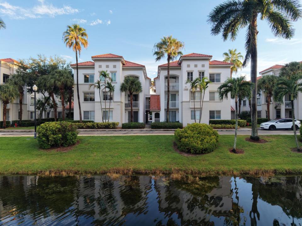 11033 LEGACY Boulevard 104, Palm Beach Gardens, Floride 33410, États-Unis