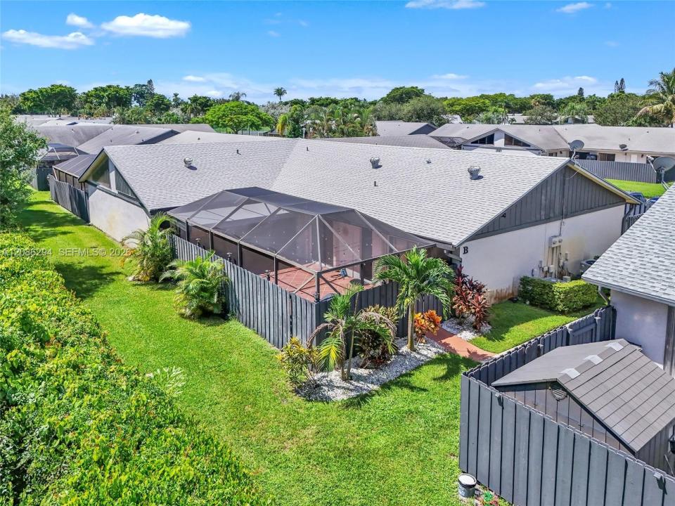 1050 Summit Trail Cir B, West Palm Beach, Floride 33415, États-Unis