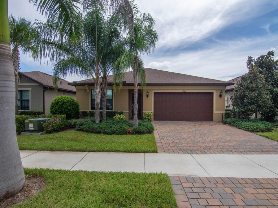 5288 Jasper Square, Vero Beach, Florida 32967, USA
