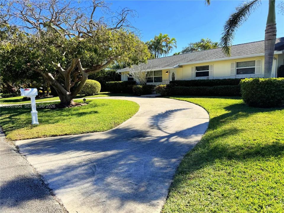 2448 Holly Ln ., Palm Beach Gardens, Florida 33410, Stati Uniti