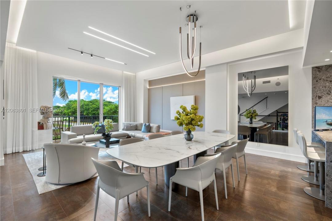 3501 N Ocean Dr V5, Hollywood, Florida 33019, Stati Uniti