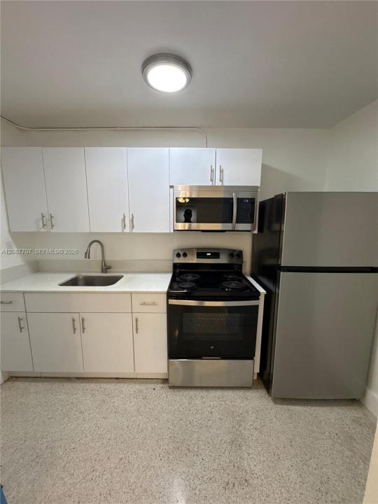 649 SW 7th St 10, Miami, Floride 33130, États-Unis