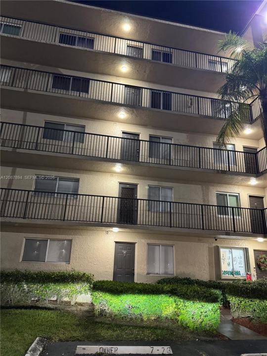 7840 NW 50th St 209, Lauderhill, Florida 33351, Stati Uniti