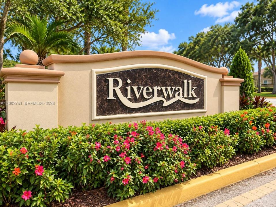 220 Riverwalk Cir, Sunrise, Floride 33326, États-Unis