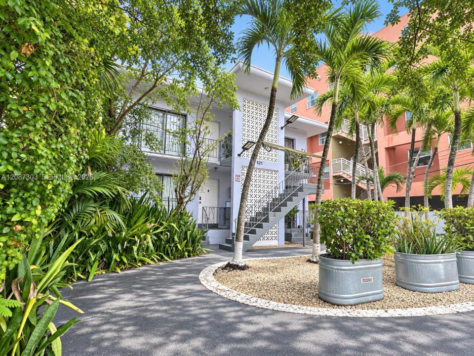 521 NE 62nd St 3, Miami, فلوريدا 33138, الولايات المتحدة