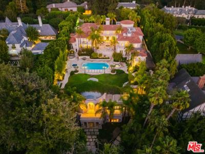 St Pierre Road, Los Angeles, Californie 90077, États-Unis