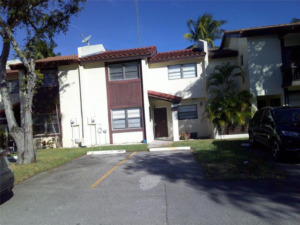 3810 SW 52nd Avenue 3810, Hollywood, Florida 33023, USA