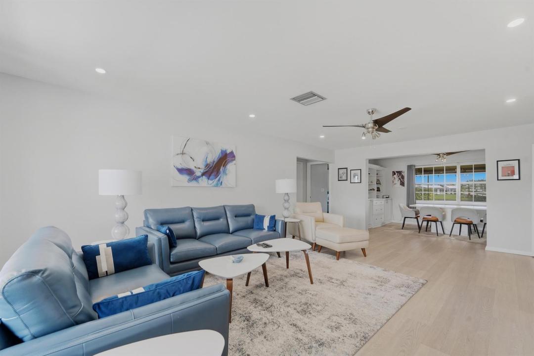 2201 SW ROMA WAY, Boynton Beach, Floride 33426, États-Unis