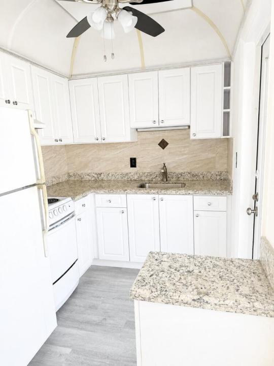 2847 NE 30TH Street 2847, Fort Lauderdale, Florida 33306, USA