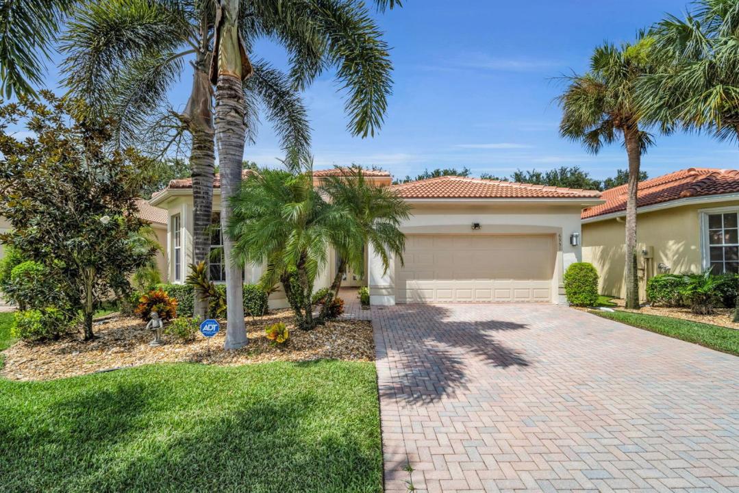 6951 IMPERIAL BEACH Circle, Delray Beach, Florida 33446, USA
