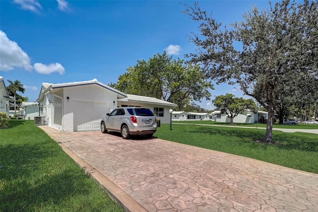 1651 NW 85th Ave, Plantation, Floride 33322, États-Unis
