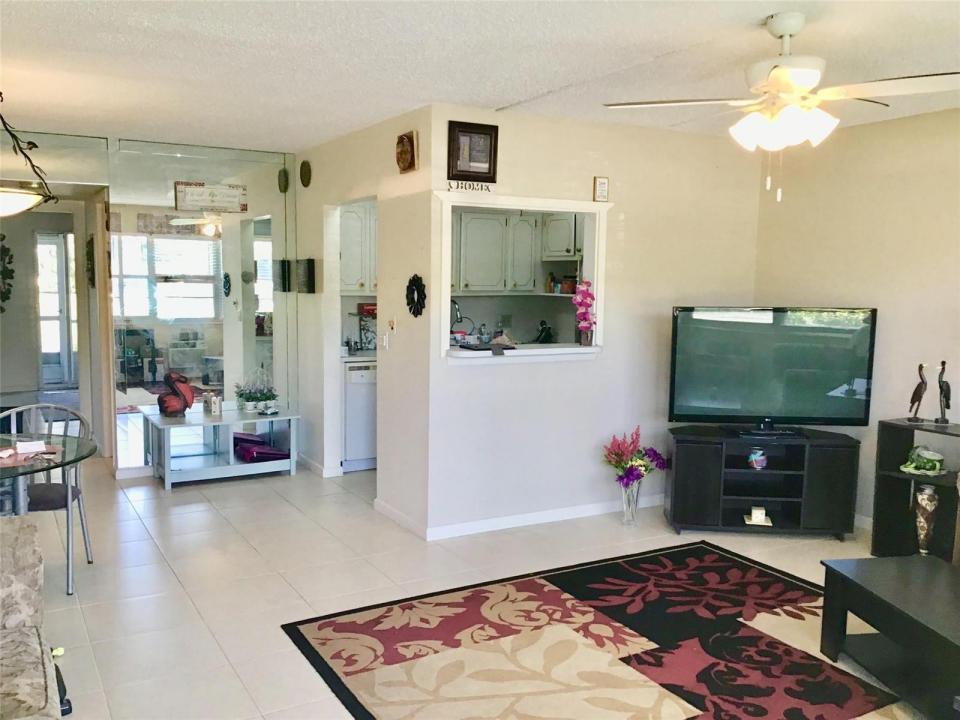 7 Oakridge B 7, Deerfield Beach, Florida 33442, Stati Uniti