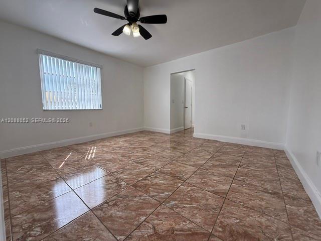 212 Northwest Blvd 214B, Miami, Floride 33126, États-Unis