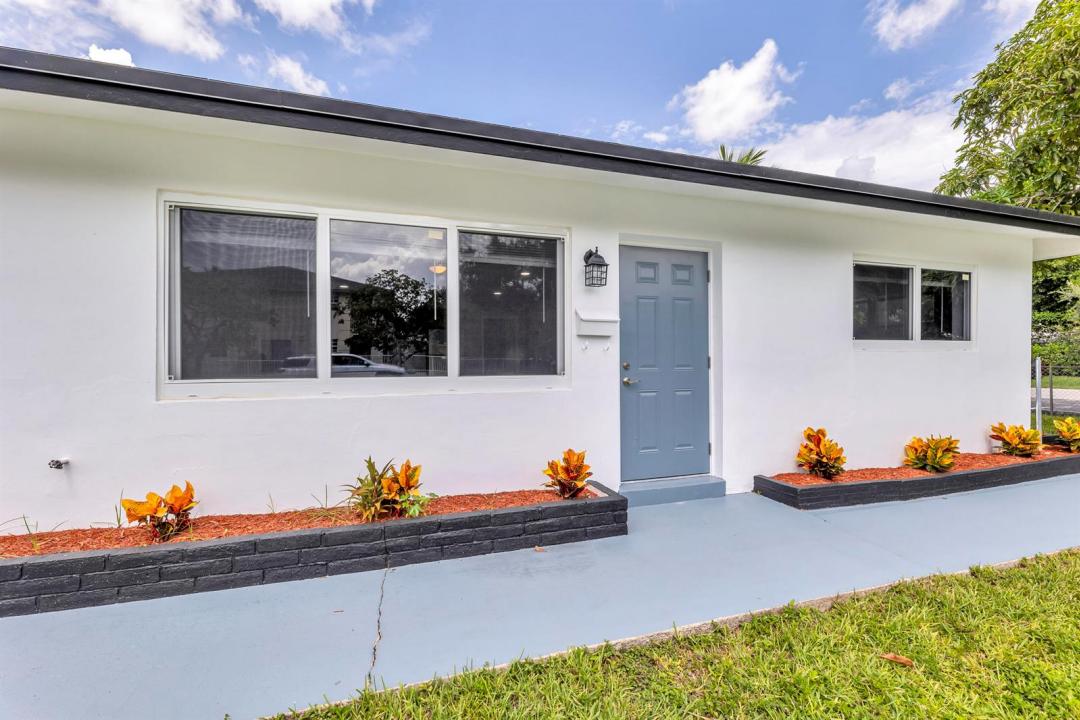 800-802 SW 6th Court 800-802, Pompano Beach, Florida 33060, USA