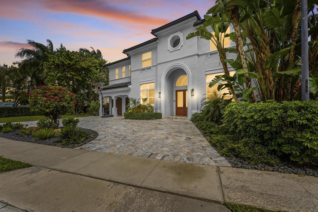 5038 NW 24th Circle, Boca Raton, Florida 33431, USA