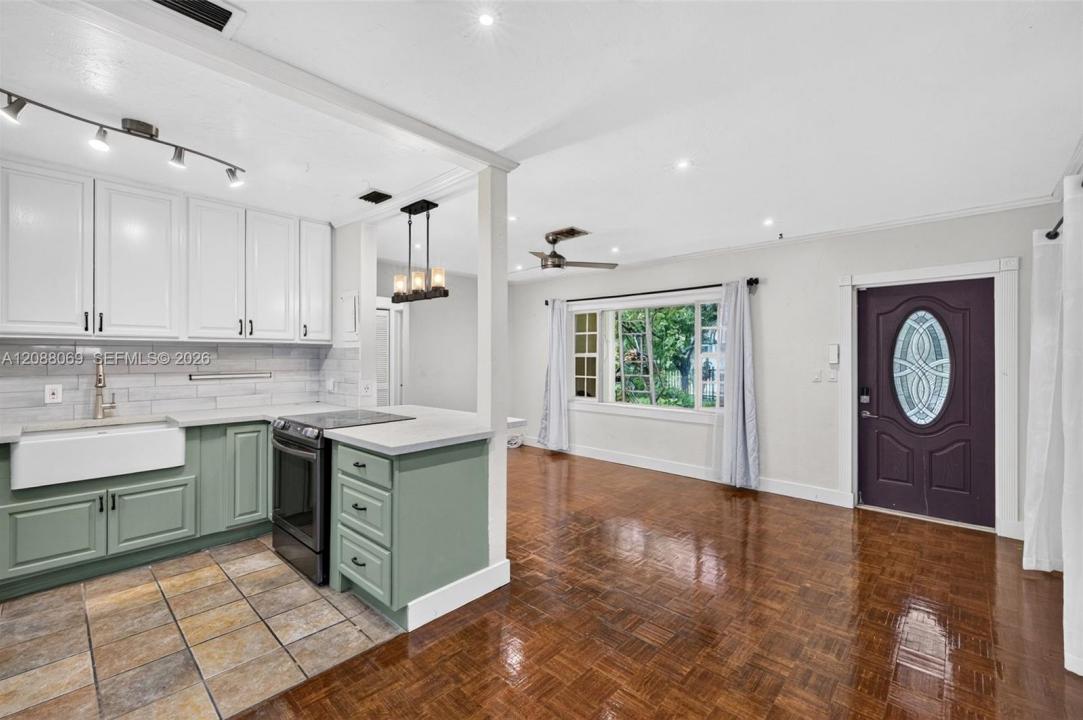 320 SW 12th Ave, Fort Lauderdale, Floryda 33312, USA