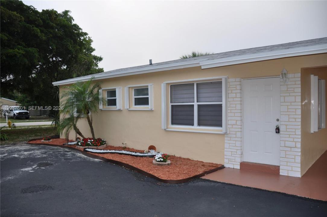 571 NE 61st St, Oakland Park, Florida 33334, Stati Uniti