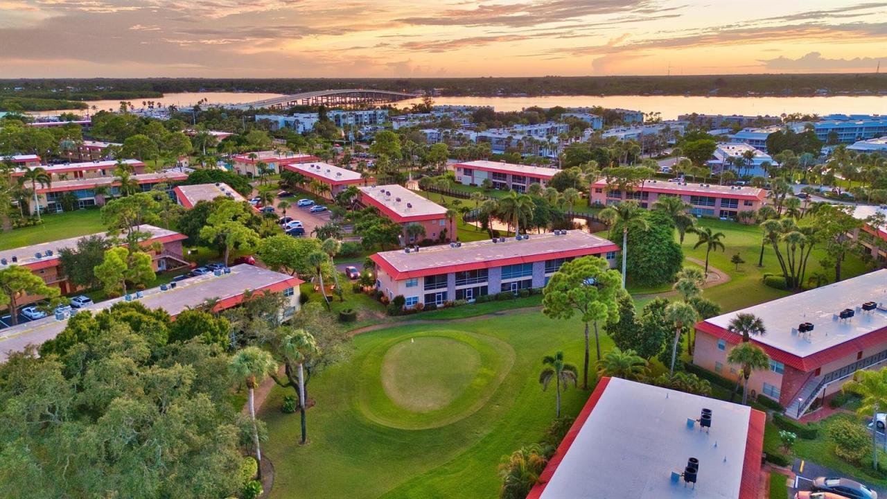 1917 SW Palm City Road Apt g, Stuart, Floride 34994, États-Unis