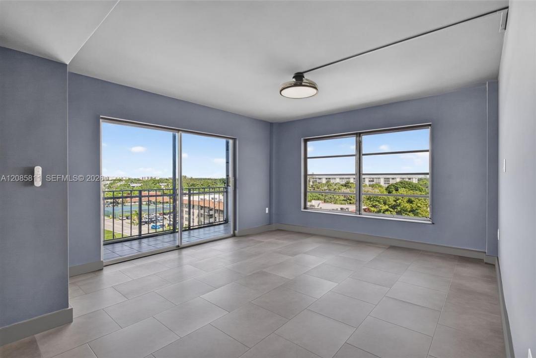 4174 Inverrary Dr 815, Lauderhill, Florida 33319, Stati Uniti