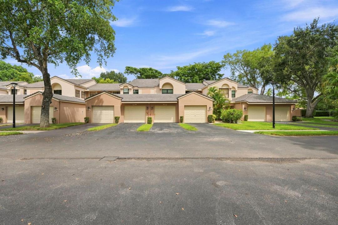 9825 NW 1ST Court 9825, Plantation, Floride 33324, États-Unis