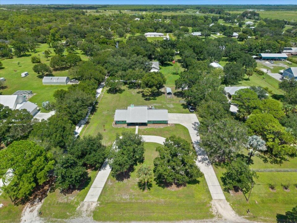 10880 Heil Road, Fort Pierce, Florida 34945, USA
