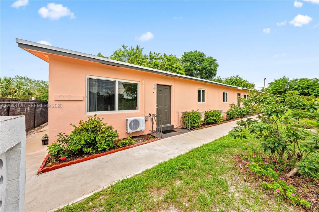 612 NW 10th Ter A, Fort Lauderdale, Floride 33311, États-Unis