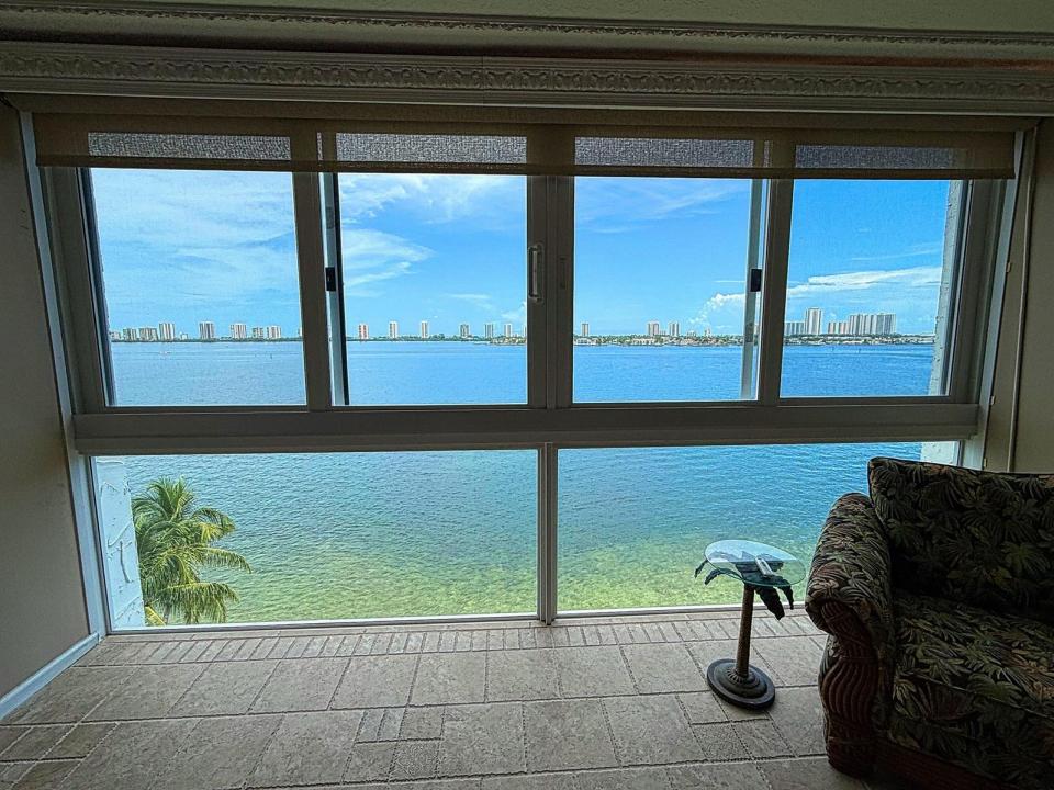401 Lake Shore Drive 802, Lake Park, Floryda 33403, USA