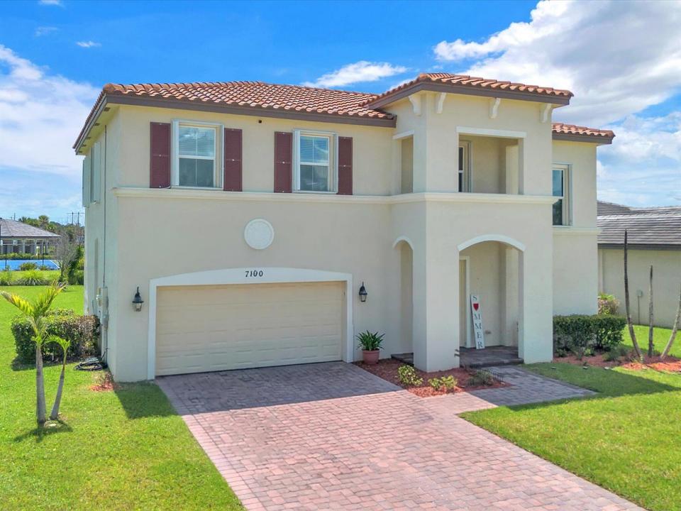 7190 NW Farnsworth Circle, Port St. Lucie, Floride 34987, États-Unis