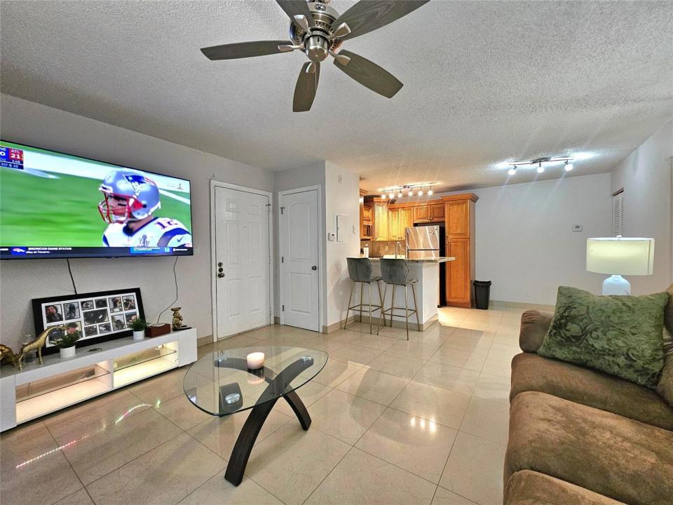 701 Lyons Road 13103, Coconut Creek, Floride 33063, États-Unis