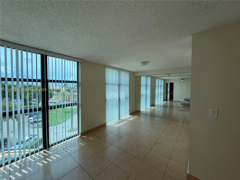 11780 SW 18th St 501-2, Miami, Floride 33175, États-Unis