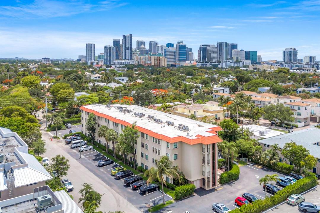 615 NE 12th Avenue 301, Fort Lauderdale, Floride 33304, États-Unis