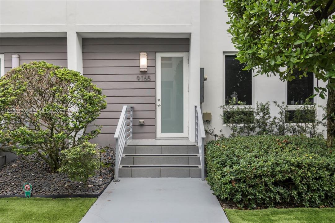 9165 NW 33rd St 9165, Doral, Floride 33172, États-Unis