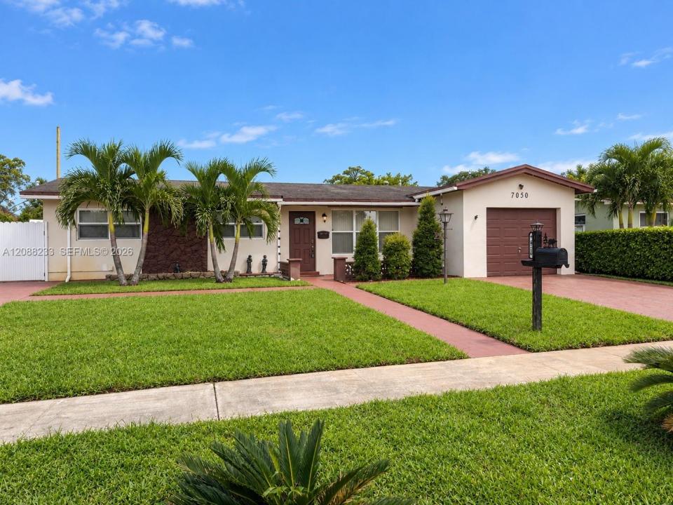 7050 SW 5th Ct 0, Pembroke Pines, Floride 33023, États-Unis