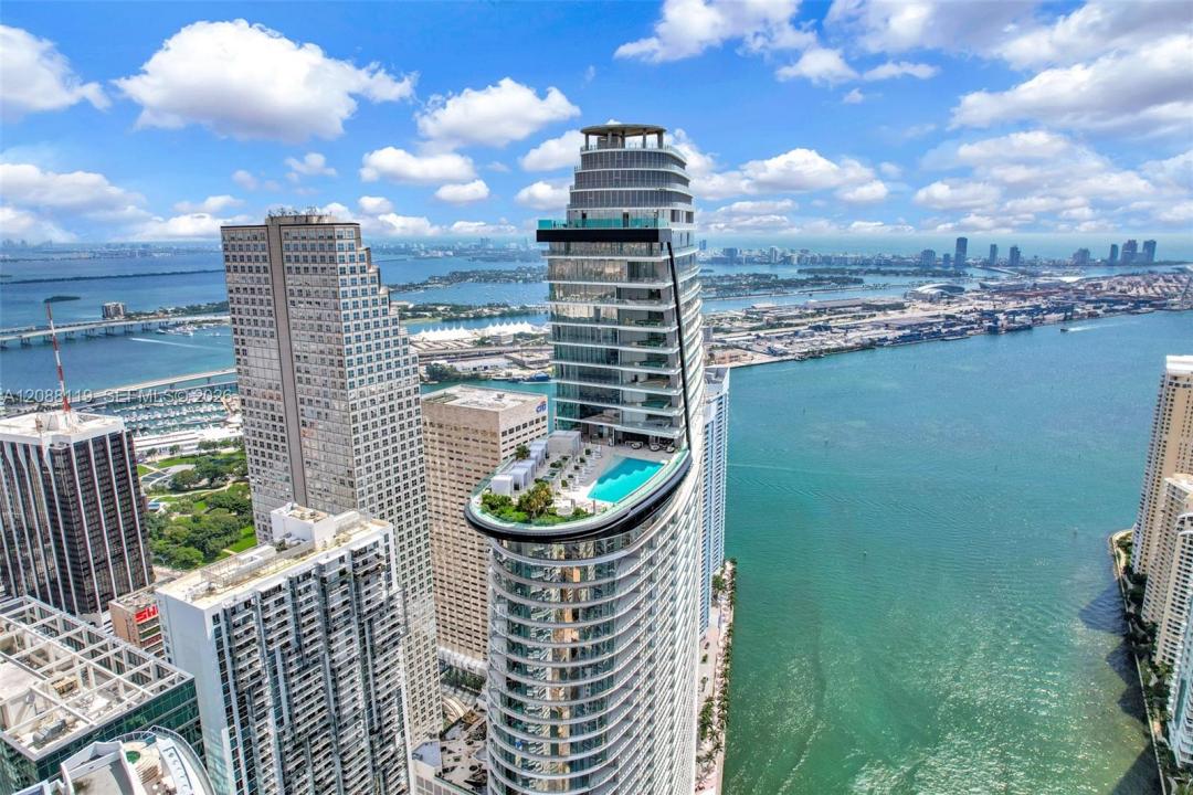 300 Biscayne Boulevard Way 4007W, Miami, Florida 33131, Stati Uniti