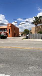 12905 W Okeechobee Rd E-1, Hialeah Gardens, Floride 33018, États-Unis