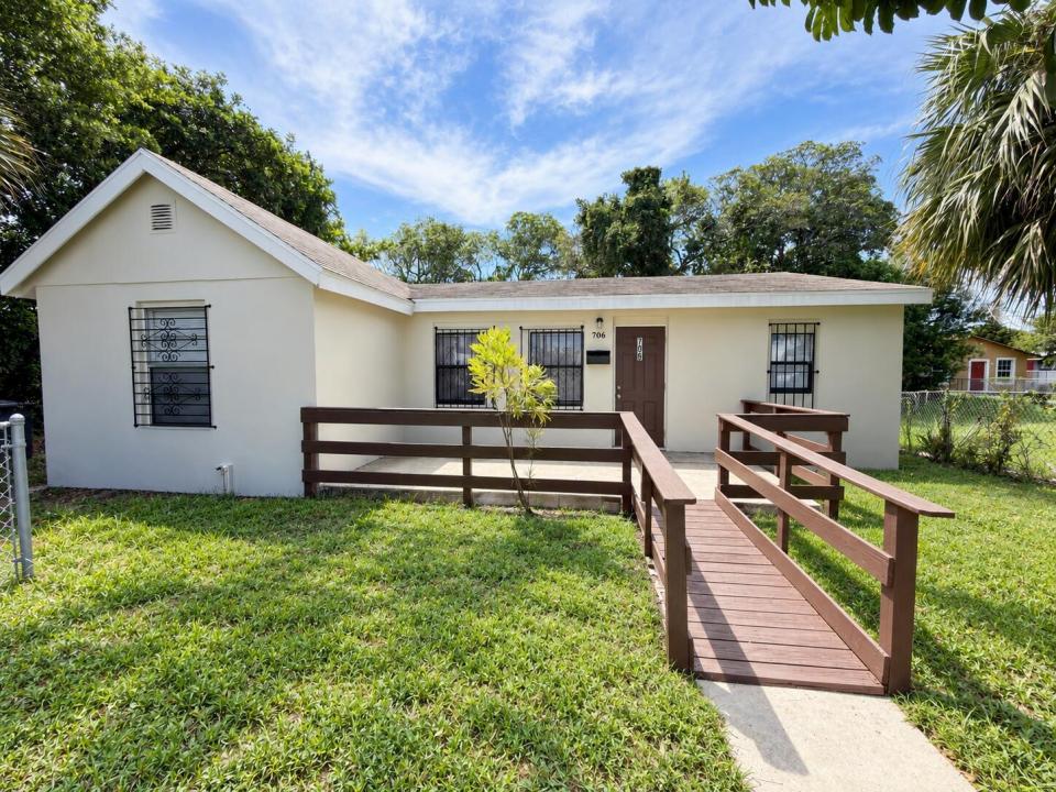 706 23RD Street, West Palm Beach, Floride 33407, États-Unis