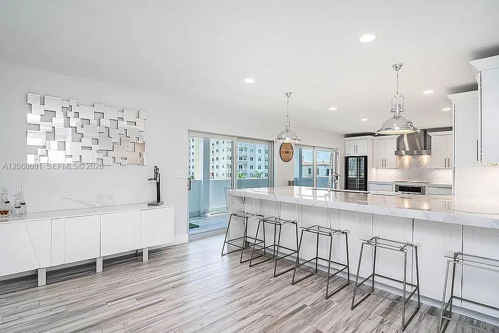 1700 SE 15th St 401, Fort Lauderdale, Florida 33316, Stati Uniti