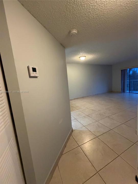 8290 Lake Dr 540, Doral, Florida 33166, Stati Uniti