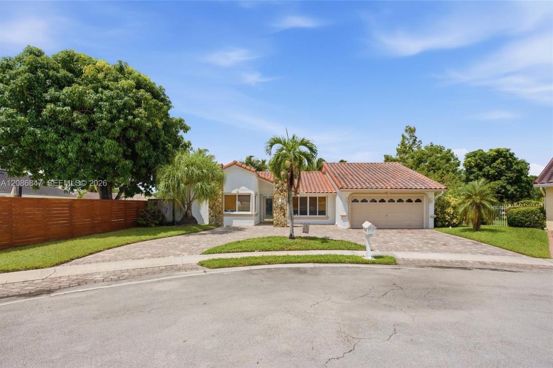 511 NW 104th Ave, Plantation, Florida 33324, Stati Uniti