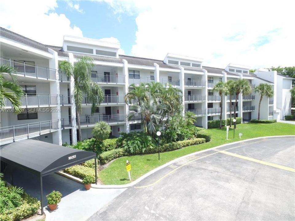 16051 Blatt Blvd 112, Weston, Floride 33326, États-Unis