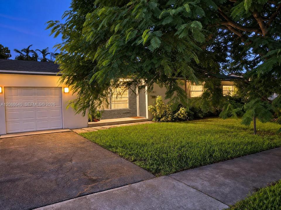 8981 SW 57th Ter, Miami, Florida 33173, USA