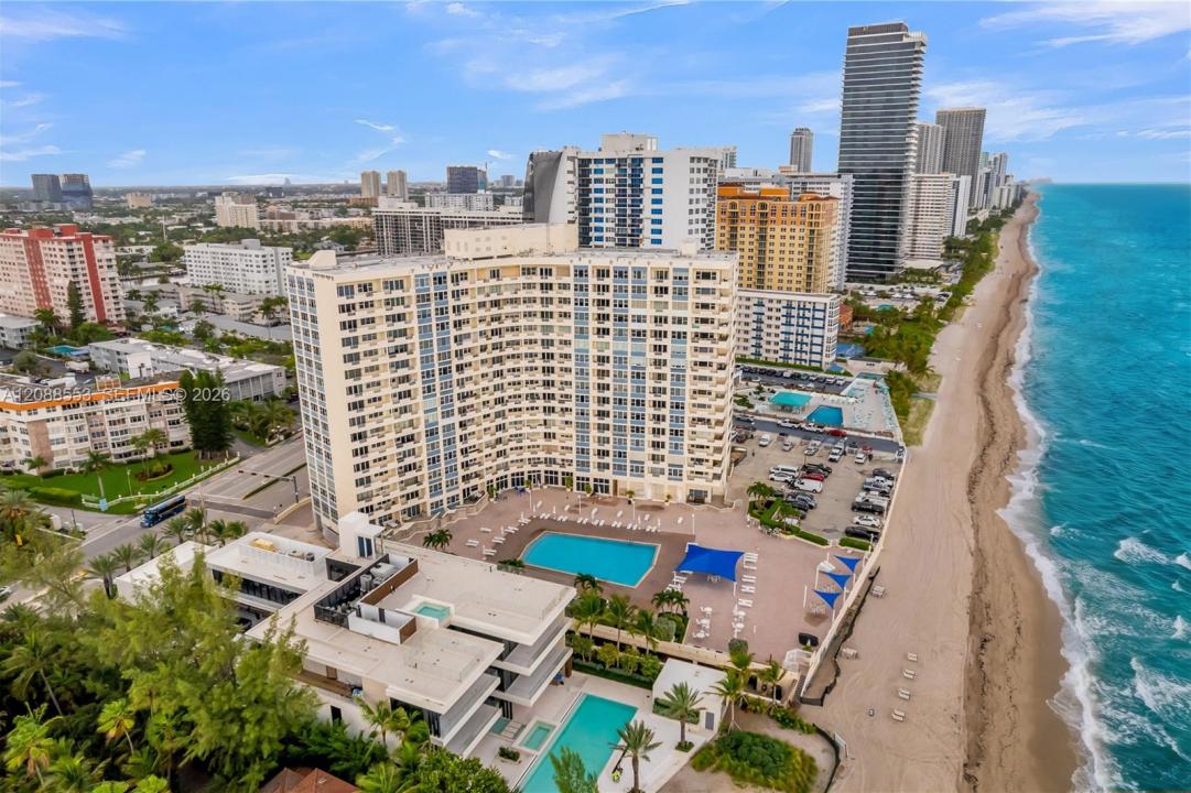 3180 S Ocean Dr 605, Hallandale Beach, Floride 33009, États-Unis