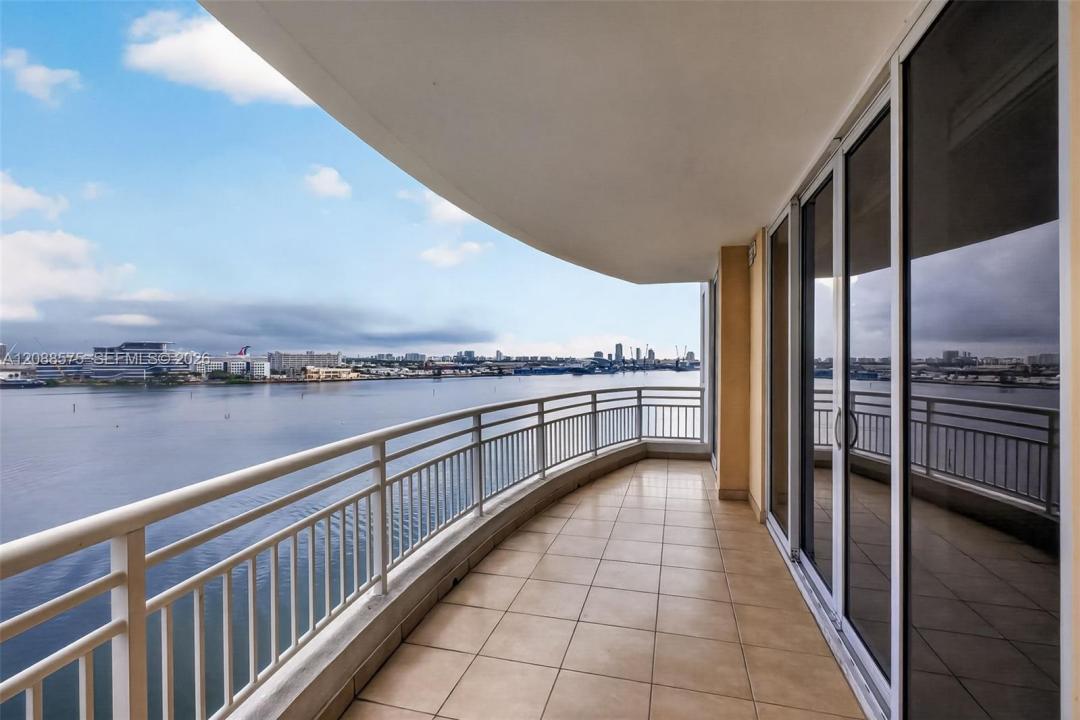 848 Brickell Key Dr 1104, Miami, Florida 33131, Stati Uniti