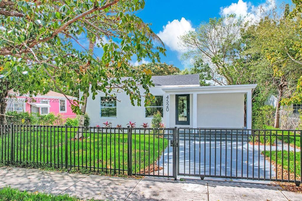 4520 NW 3rd Ave A, Miami, Florida 33127, USA