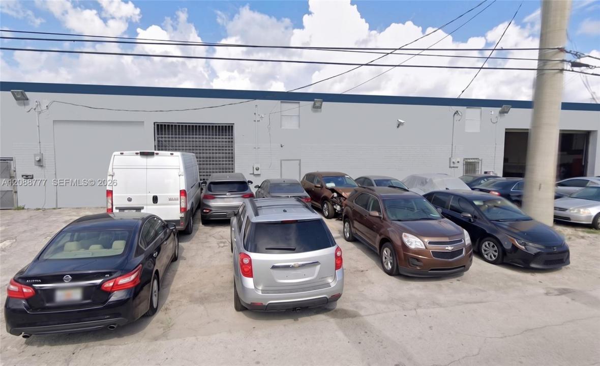3500 NW 54th St 5220, Miami, Florida 33142, Stati Uniti