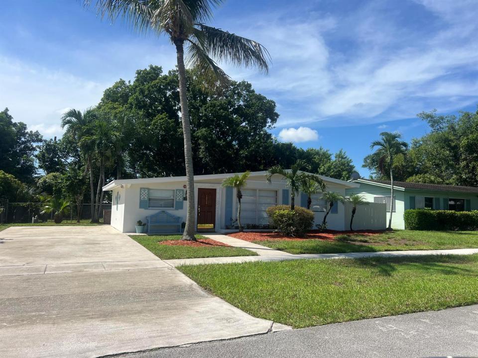 4052 Collin Drive, West Palm Beach, Florida 33406, Stati Uniti