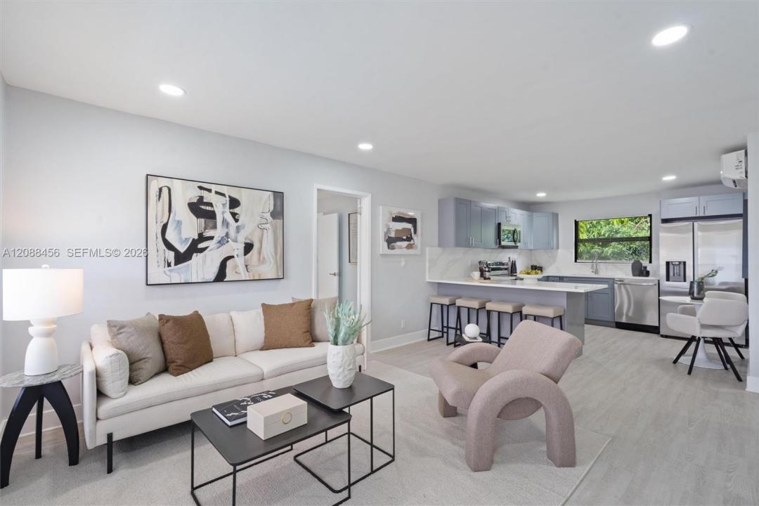 6405 Dawson St, Hollywood, Florida 33023, Stati Uniti