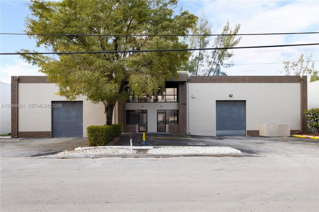 1740 NW 93 AV 1740, Doral, Florida 33172, Stati Uniti