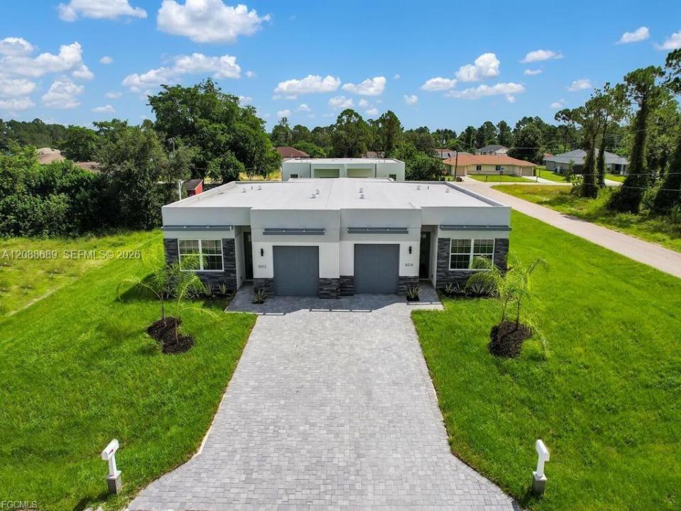 5013-5015 24th ST SW, Lehigh Acres, Floride 33973, États-Unis