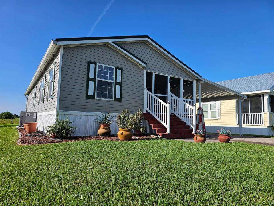 904 SW 44th Boulevard, Okeechobee, Floride 34974, États-Unis